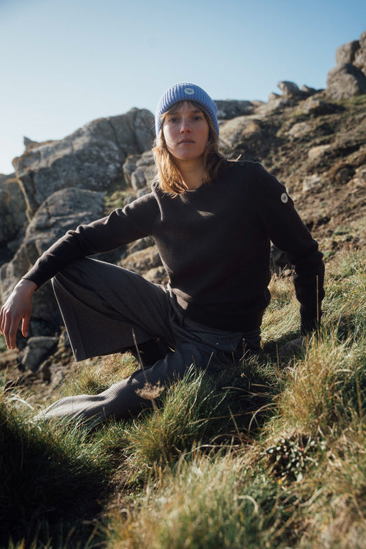 COMFORTABLE PLAIN SAILOR SWEATER