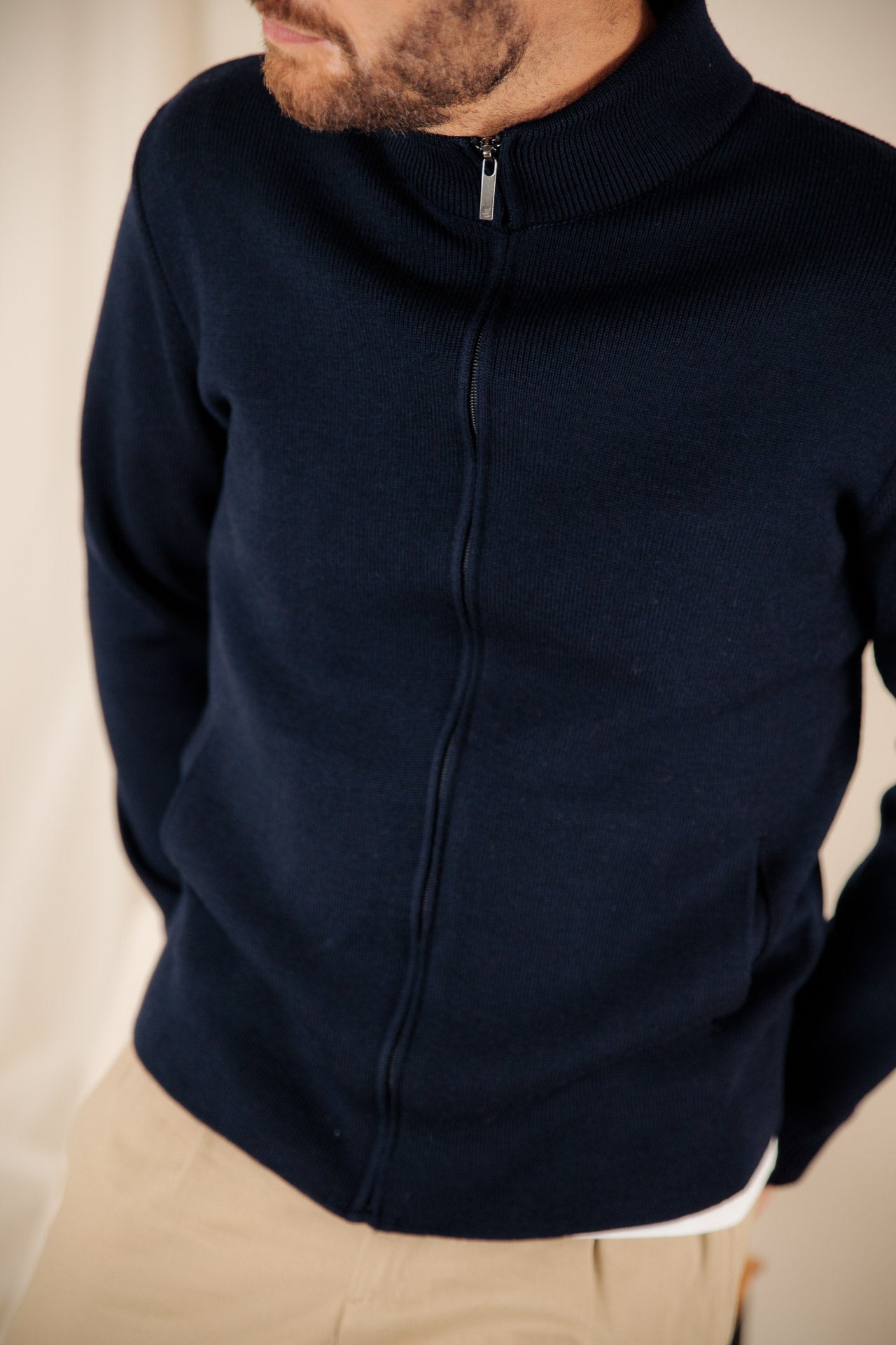 VESTE AJUSTEE COL MONTANT