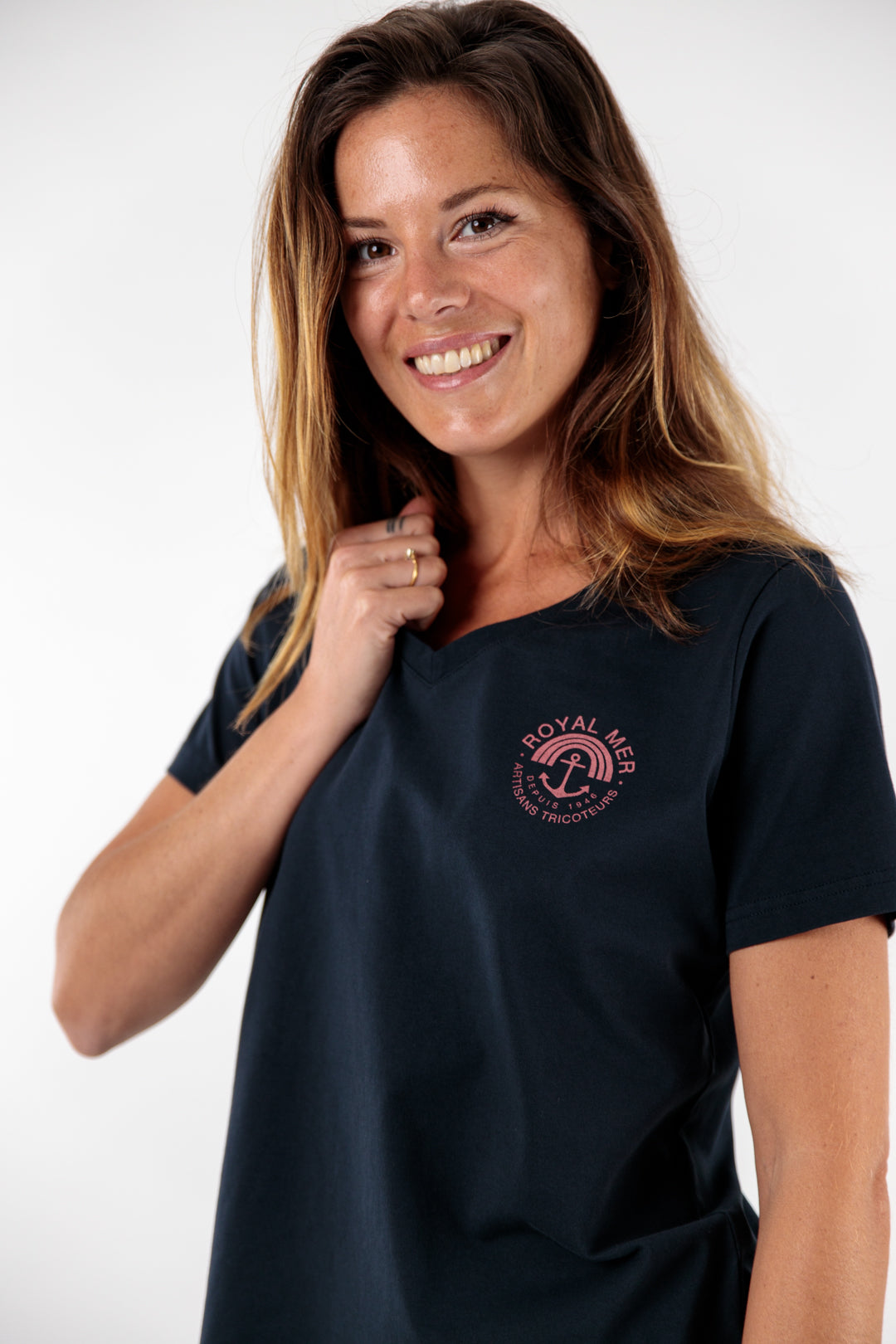 Tee-shirt ancre + arc en ciel col rond