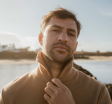 CLASSIC TRUCKER NECK SWEATER