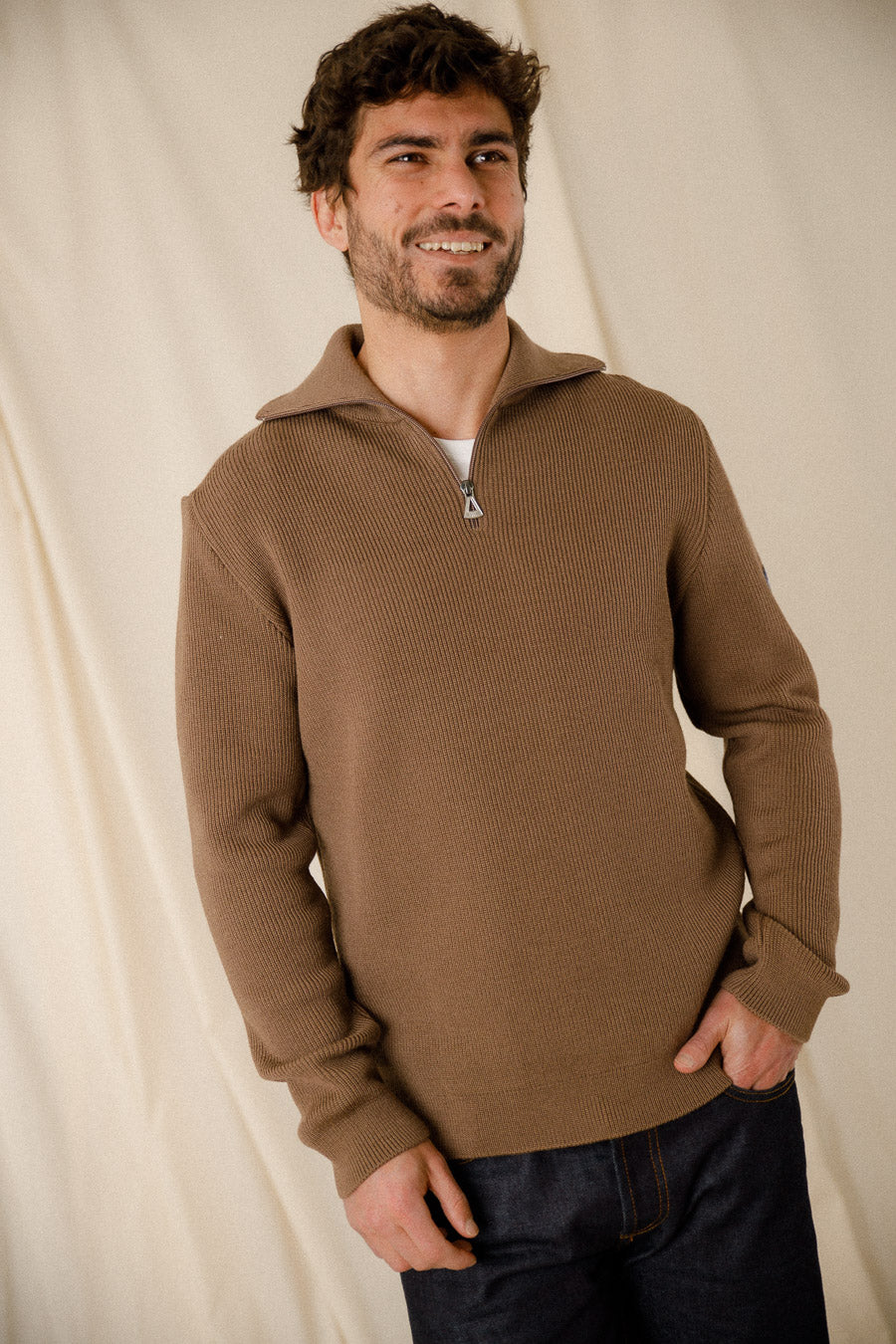 Pull camionneur Etrelles
