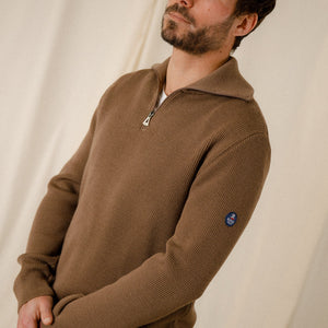 Pull camionneur Etrelles