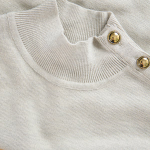 WIDE HIGH COLLAR SWEATER