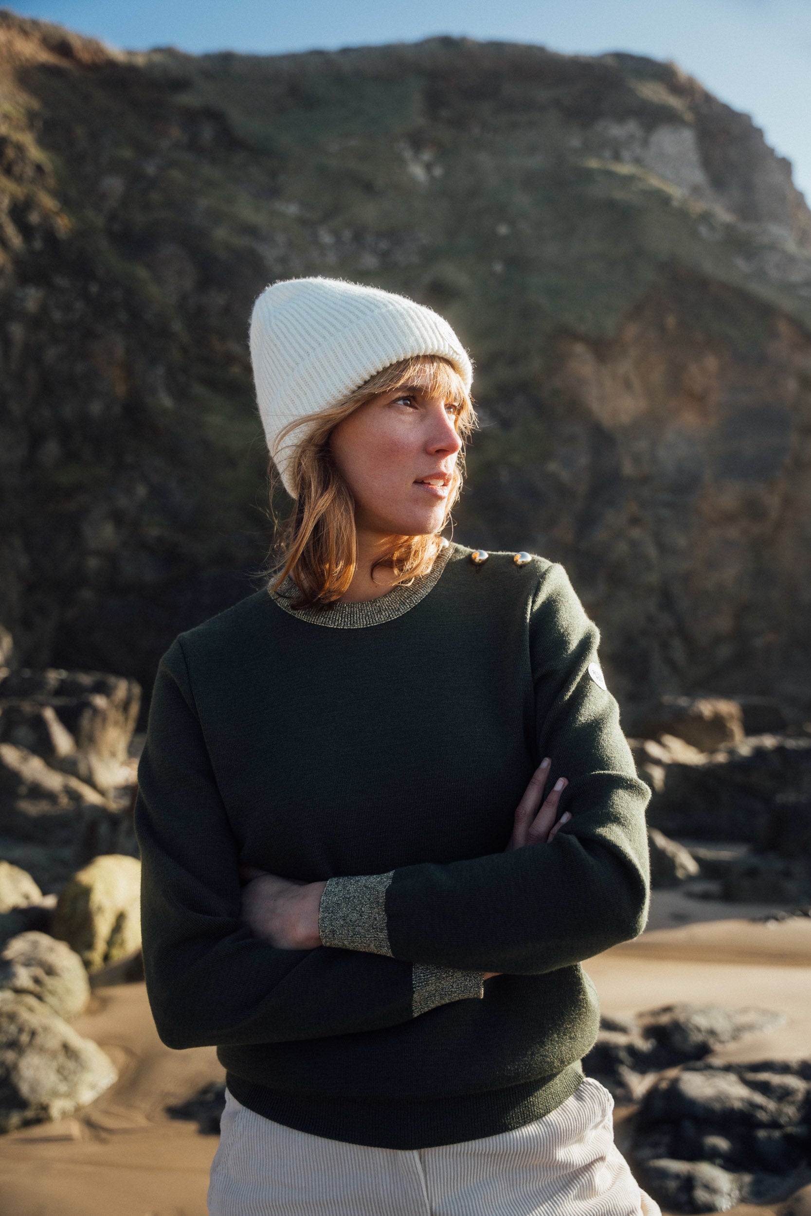 COMFORTABLE VOLUME SAILOR NECK SWEATER