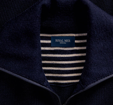 CLASSIC ZIPPED VEST