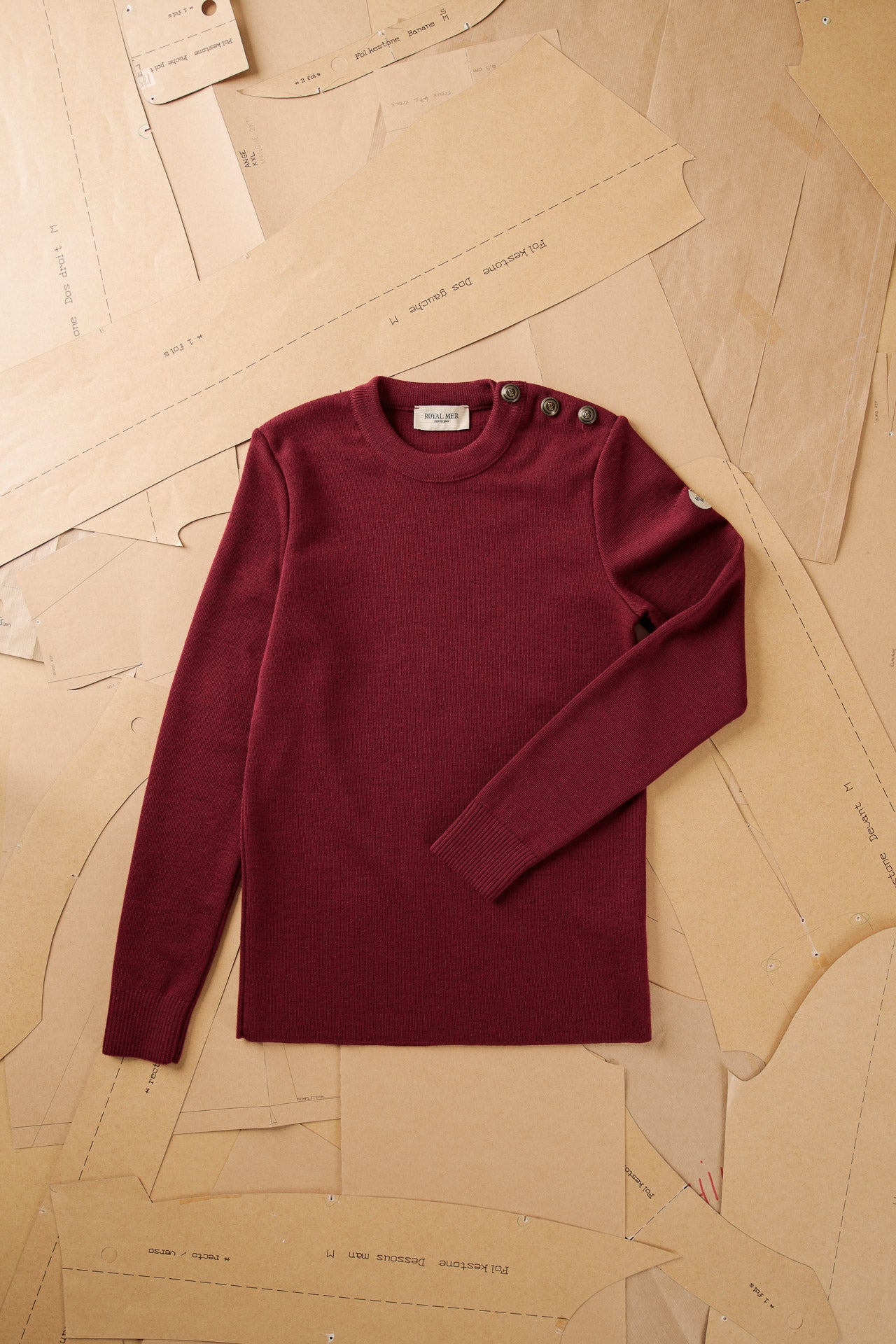 FITTED PLAIN SAILOR SWEATER