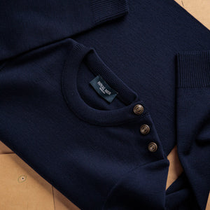 FITTED PLAIN SAILOR SWEATER