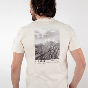 T-shirt screen printing photos on the back