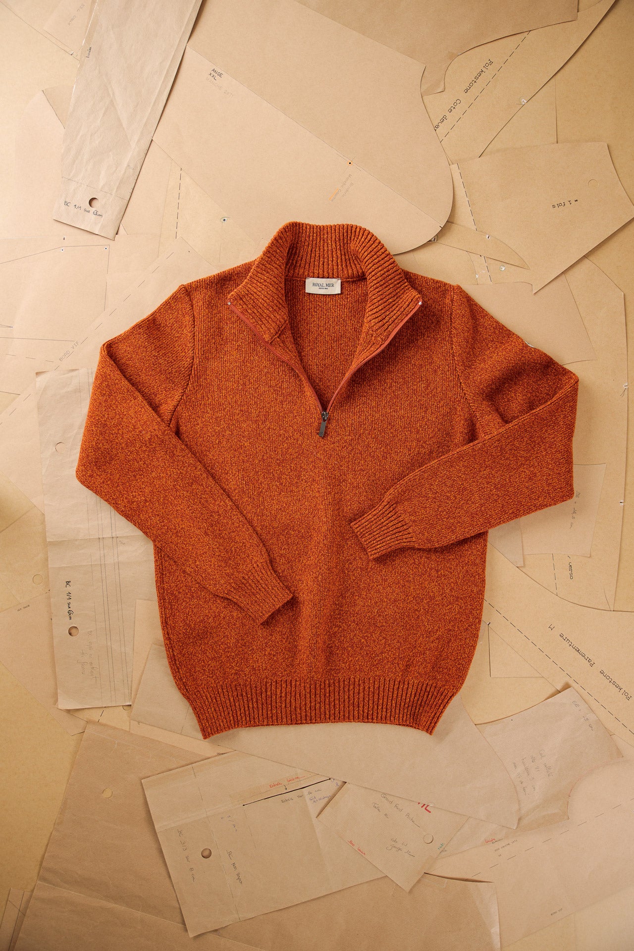 TRUCKER NECK SWEATER