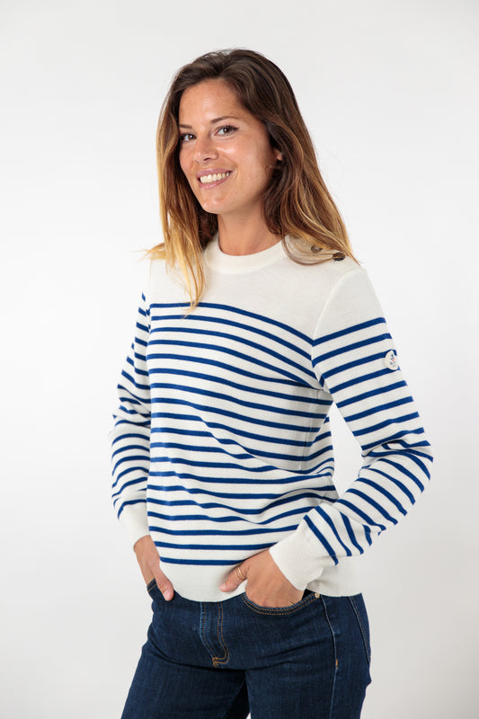 Pull marin rayé bouton mats