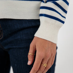Pull marin rayé bouton mats