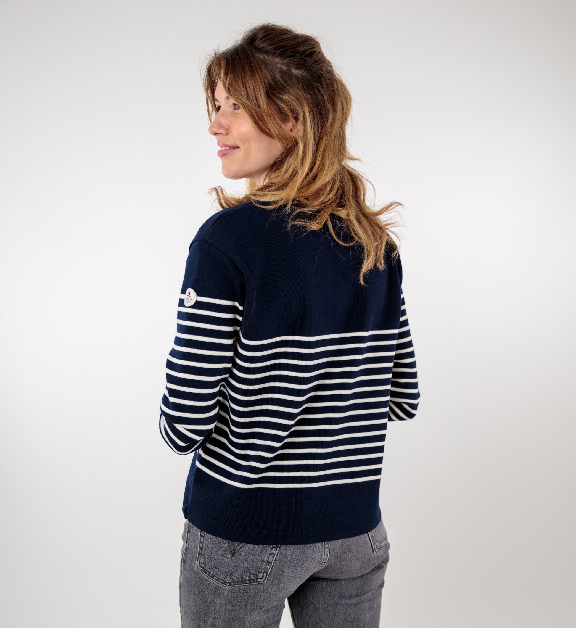 Pull raye col v