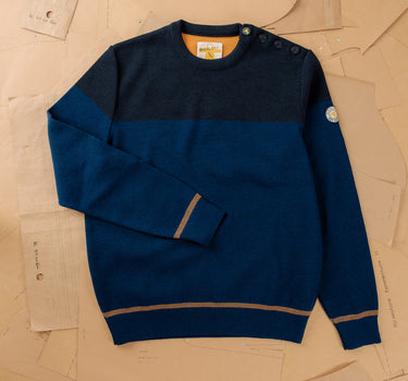 GC3 two-tone sailor sweater