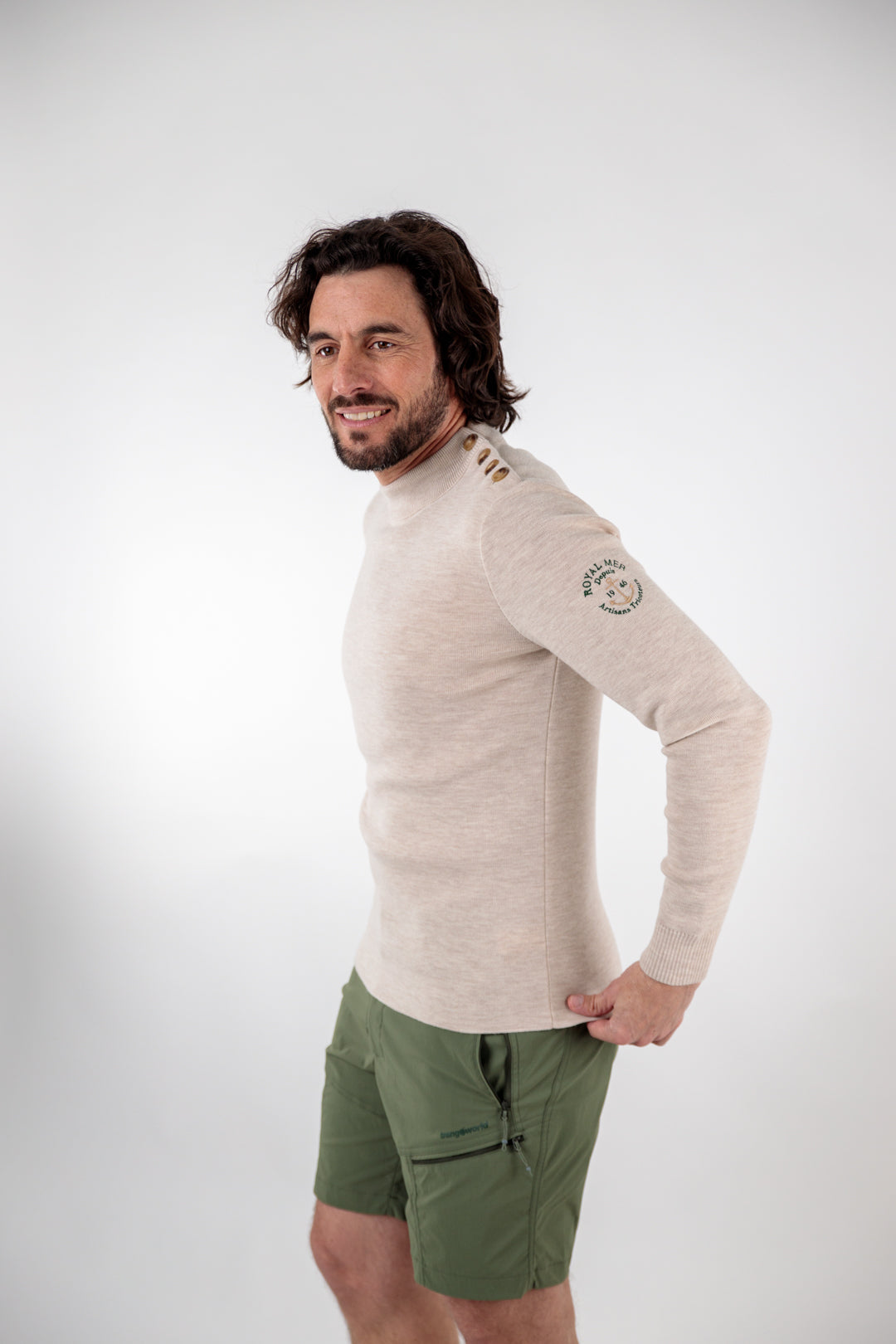 Pull marin avec broderie ancre