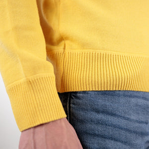 Pull fin uni col v