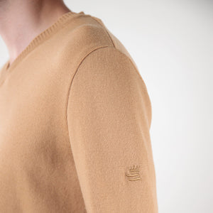 Pull fin uni col v