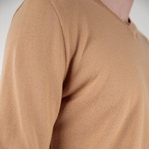 Pull fin uni col v