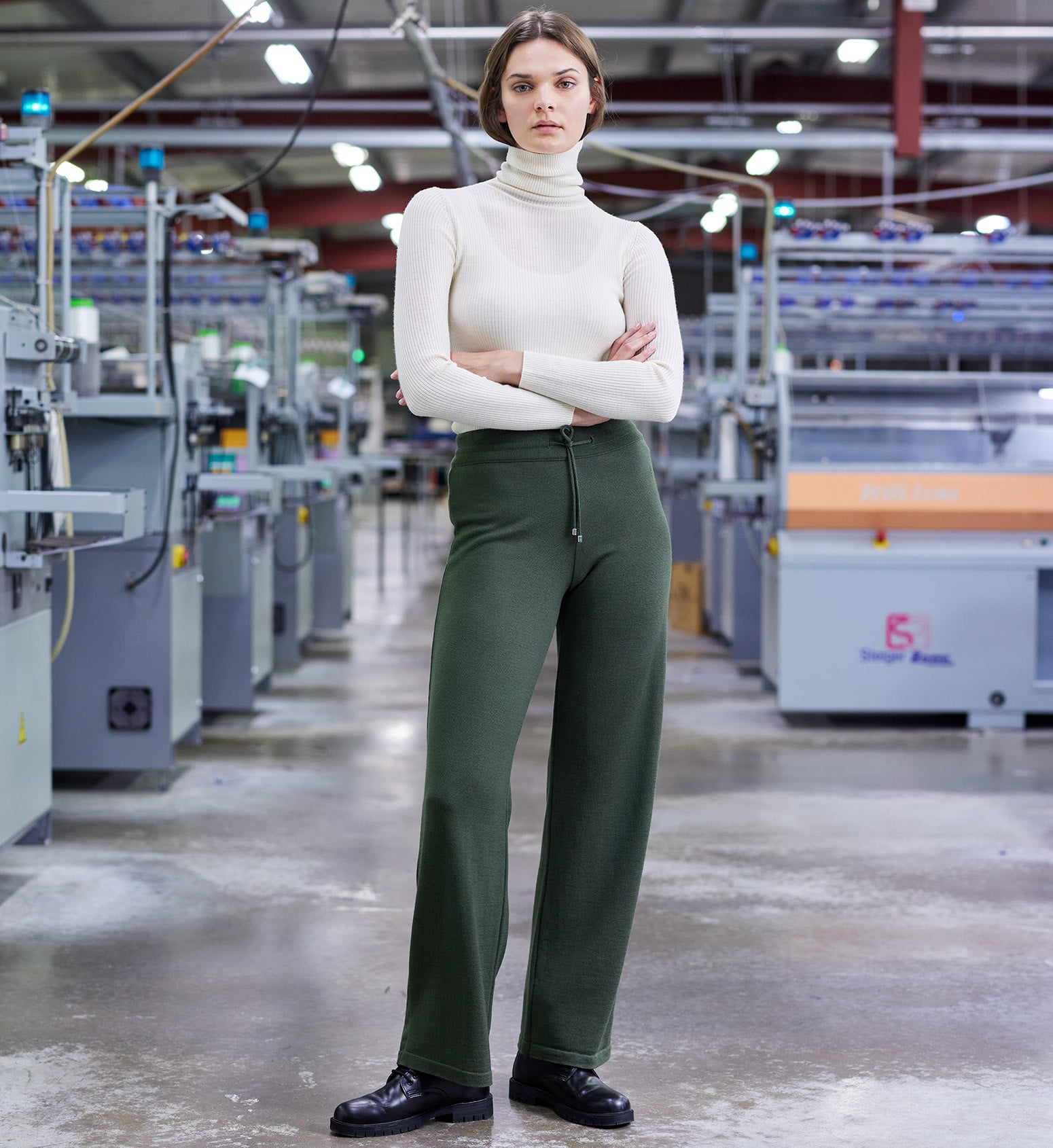 Extra fine wool pants