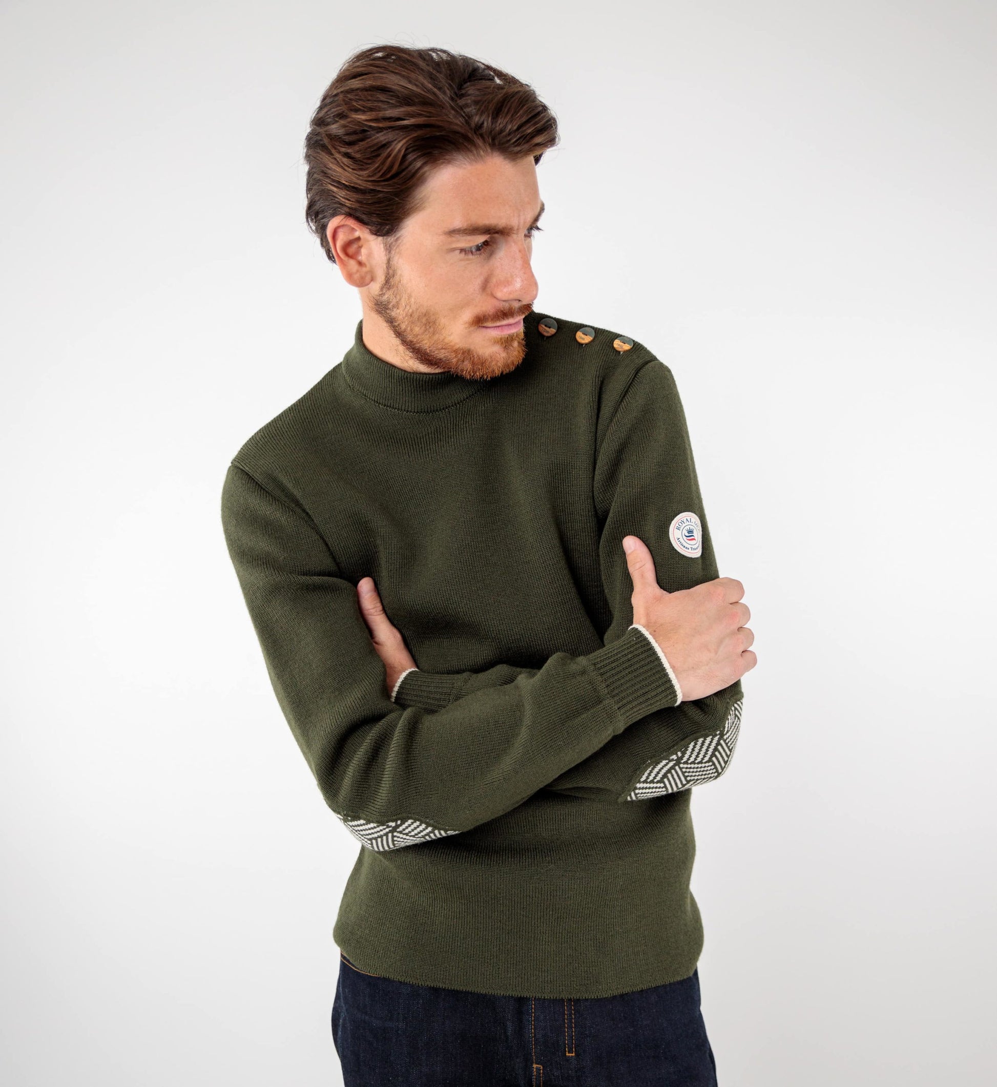 Pull marin uni coudières fantaisies