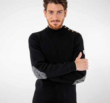 Plain sailor sweater with fancy elbow patches