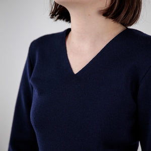 Classic v-neck sweater 100% merino