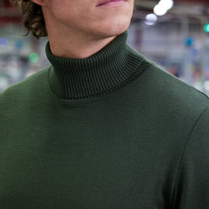 Pull col roulé extra fin