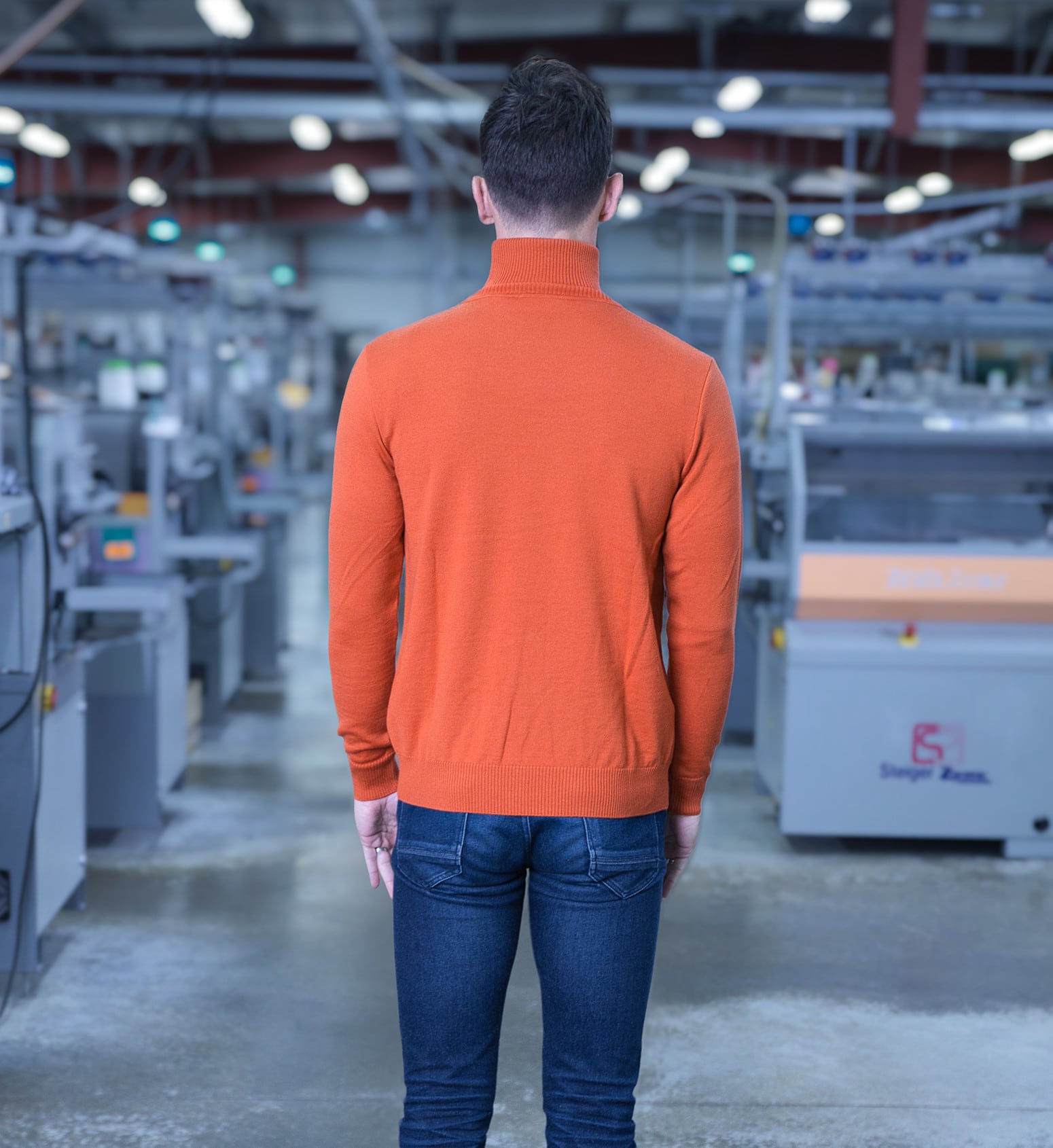 Pull col roulé extra fin