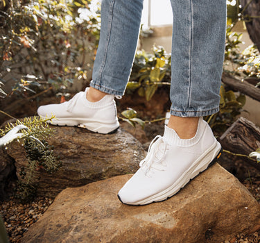 Mesh sneakers