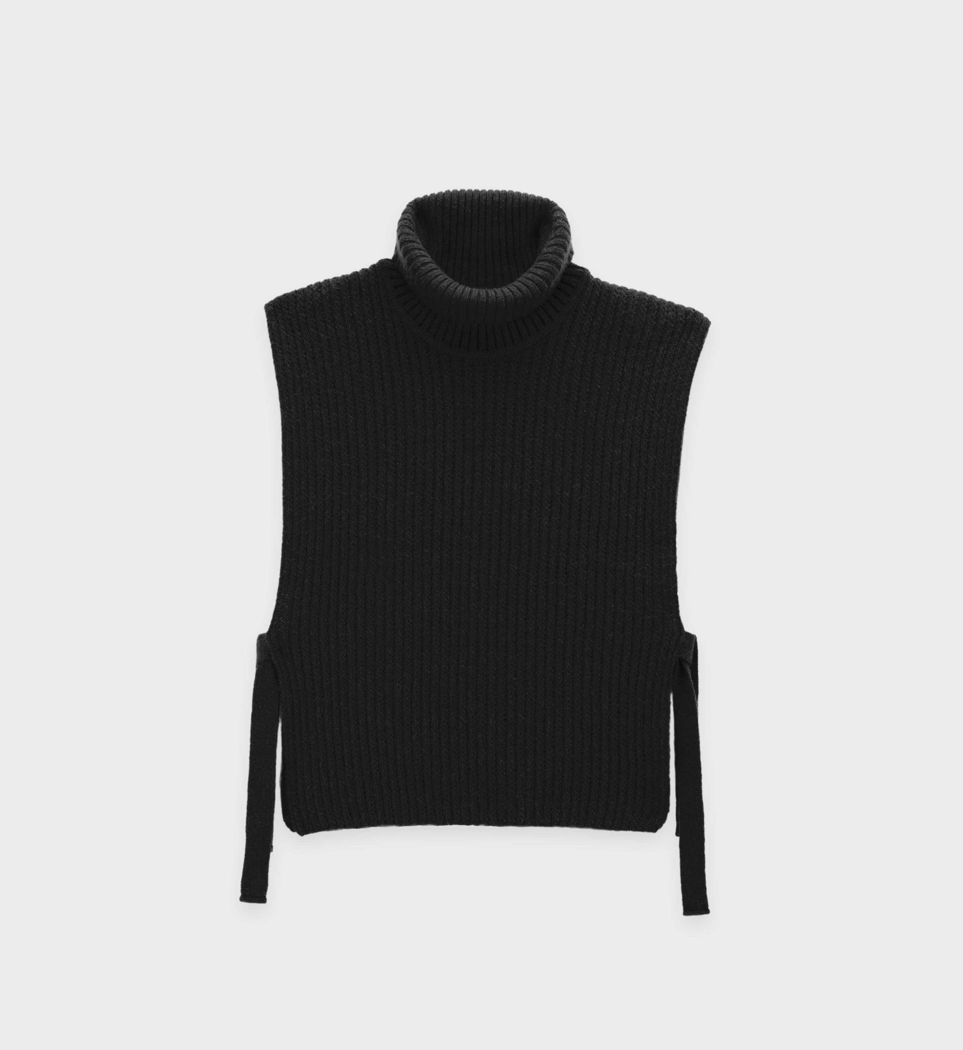 Sleeveless turtleneck sweater