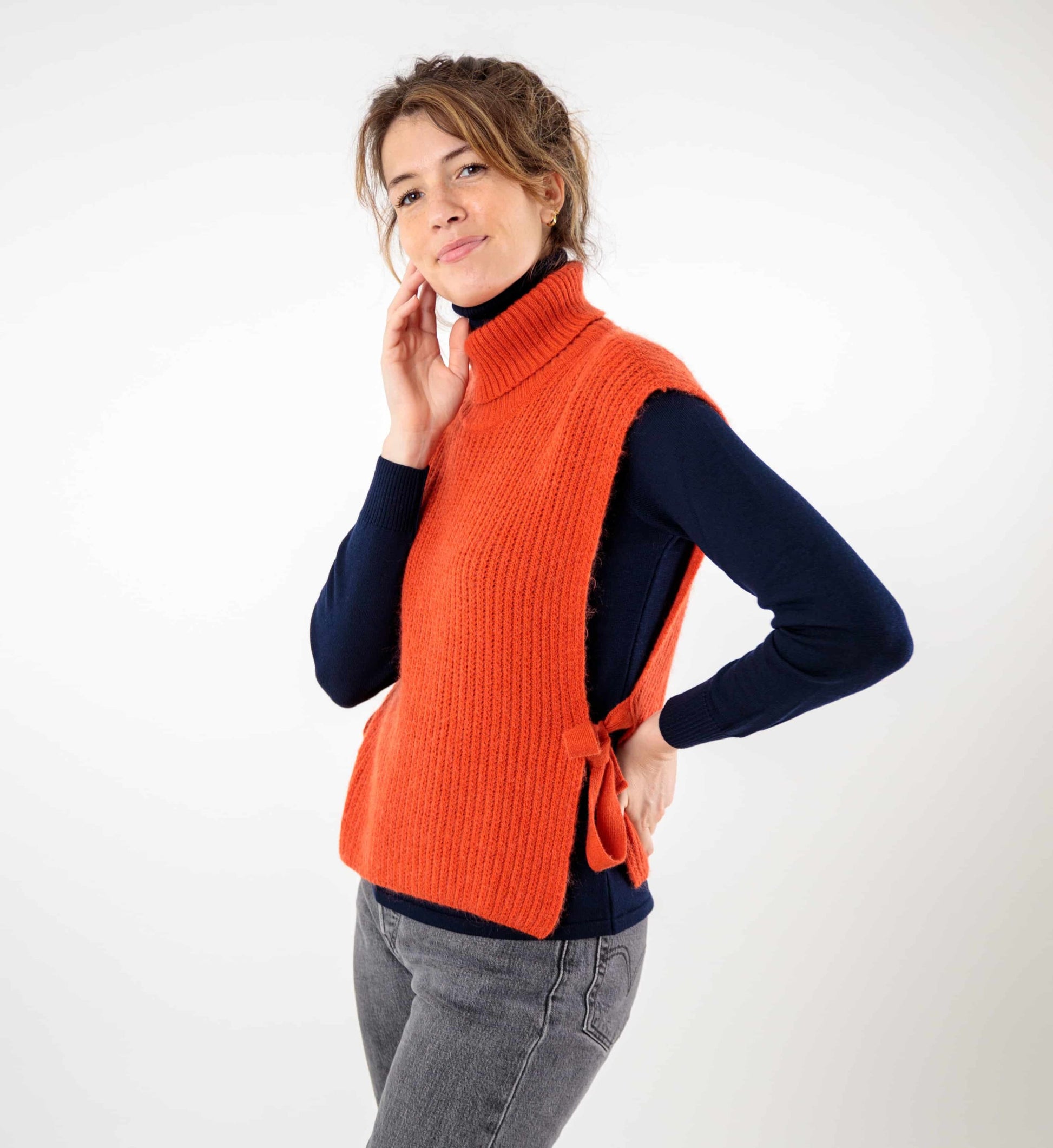 Sleeveless turtleneck sweater