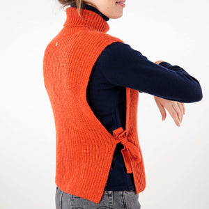 Pull sans manches col roulé