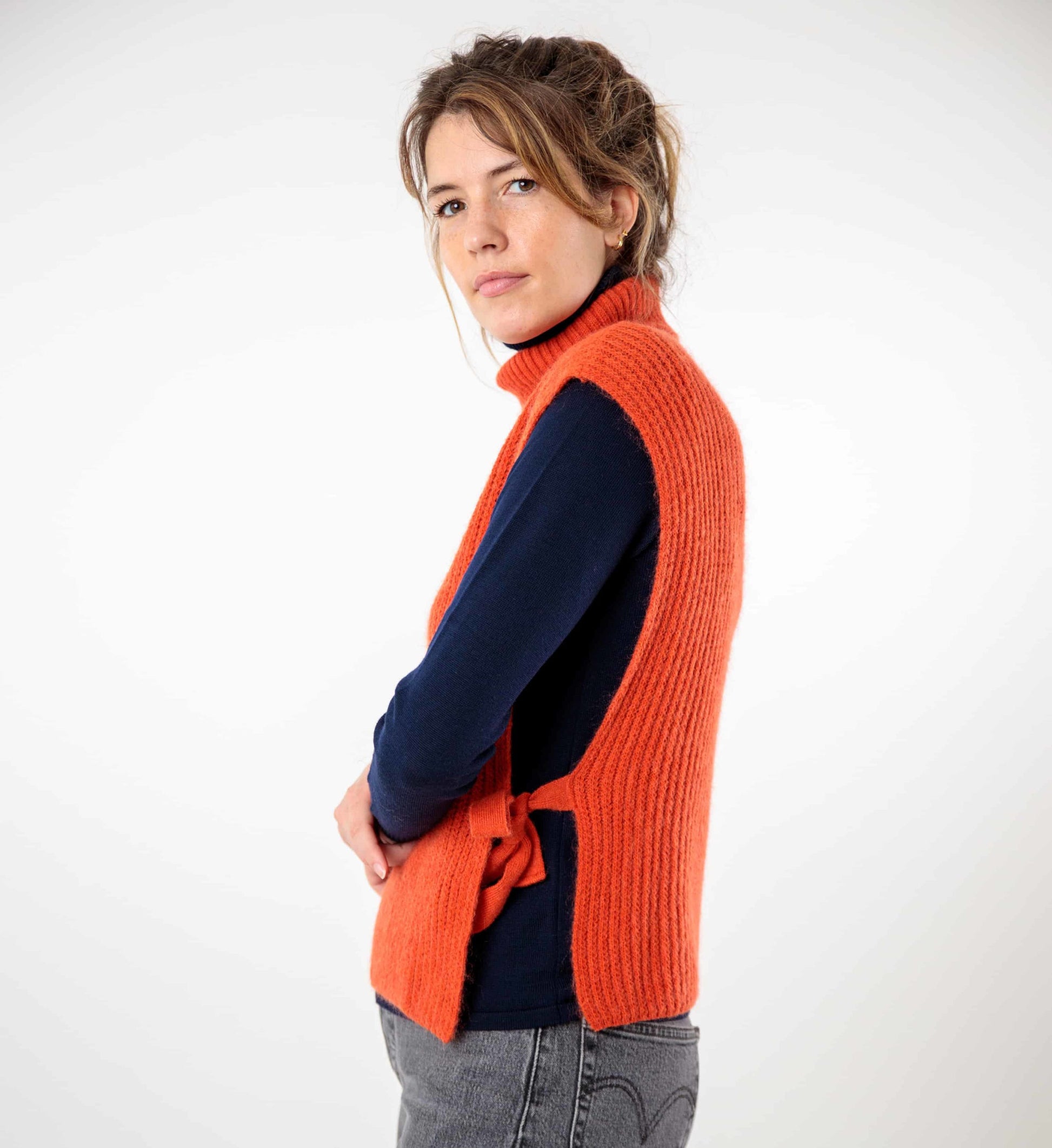 Sleeveless turtleneck sweater