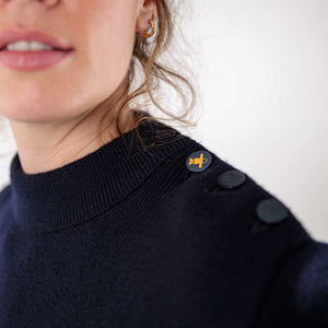 Plain sailor sweater